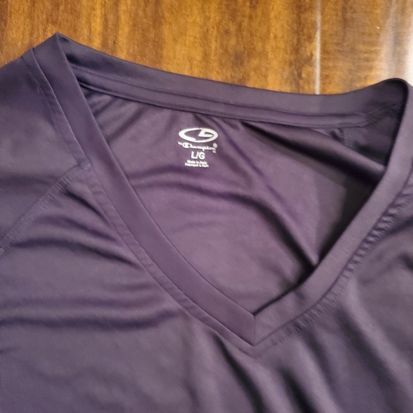 CHAMPION Sports Shirt - Picture 2 of 2